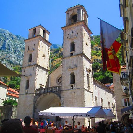 Studios Belvi Kotor Exteriér fotografie