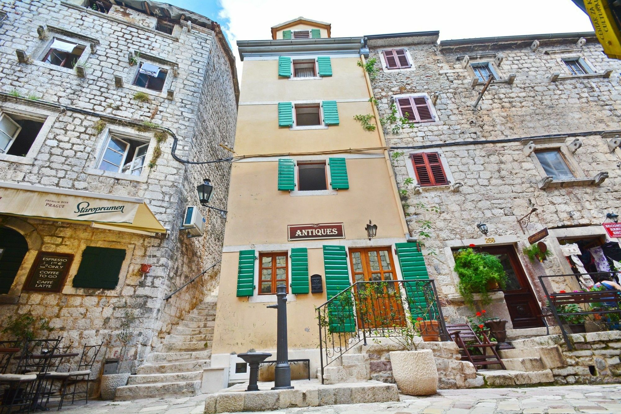 Studios Belvi Kotor Exteriér fotografie